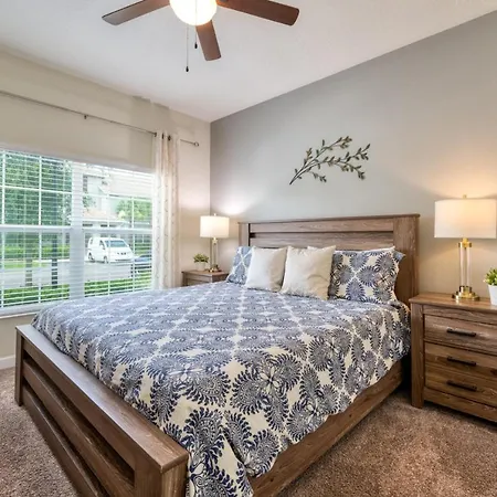 Townhome Private Pool Near Disney